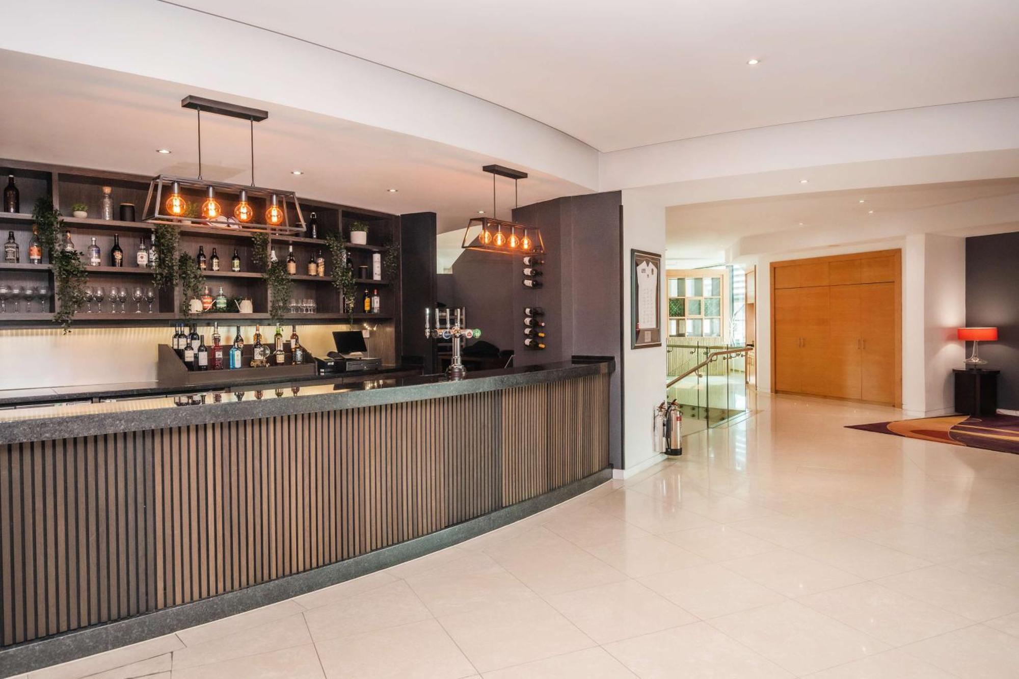 London Twickenham Stadium Hotel, A Member Of Radisson Individuals Exterior foto