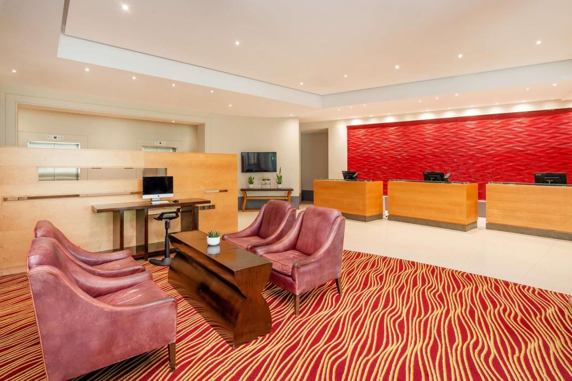 London Twickenham Stadium Hotel, A Member Of Radisson Individuals Exterior foto