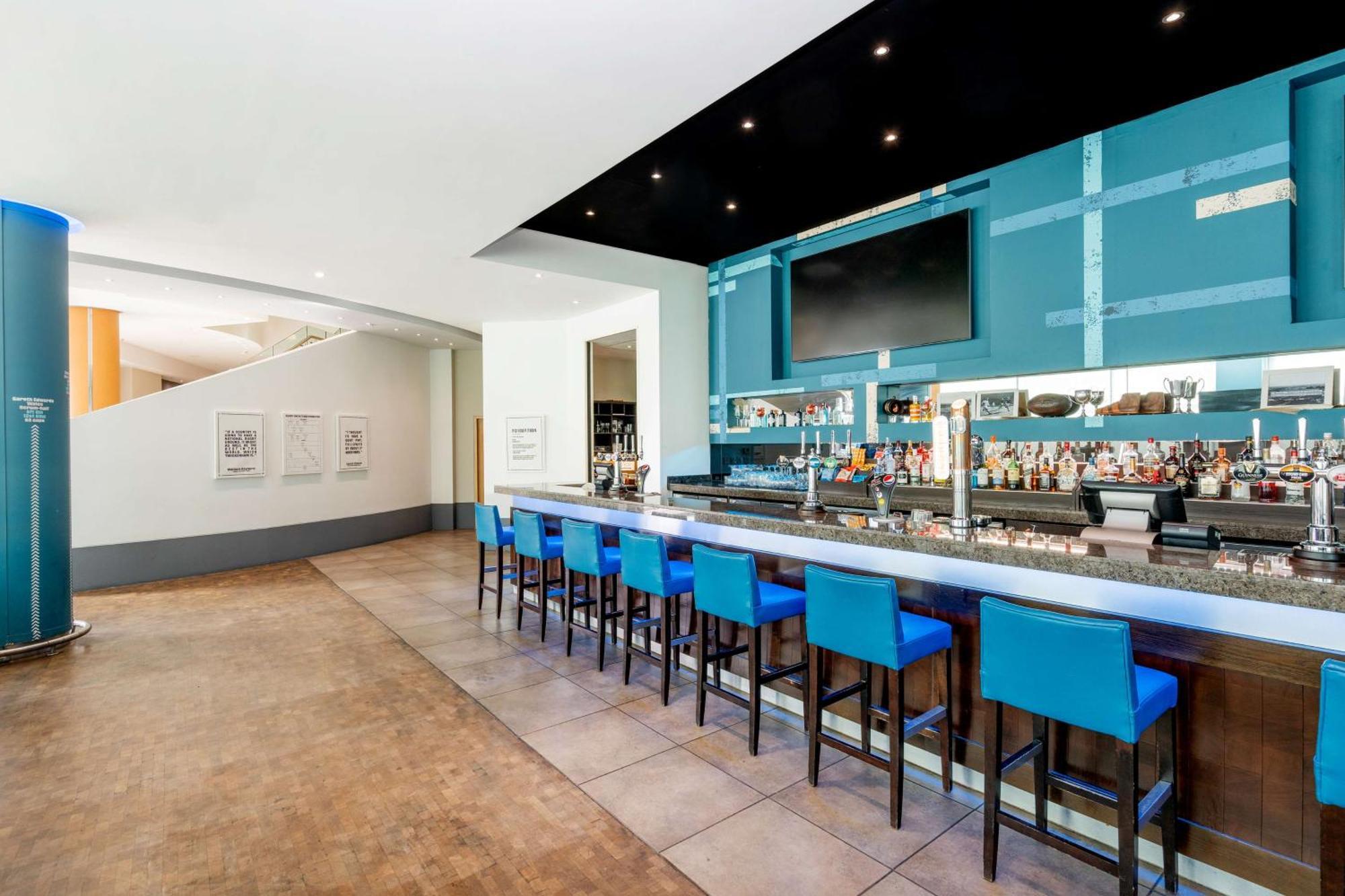 London Twickenham Stadium Hotel, A Member Of Radisson Individuals Exterior foto